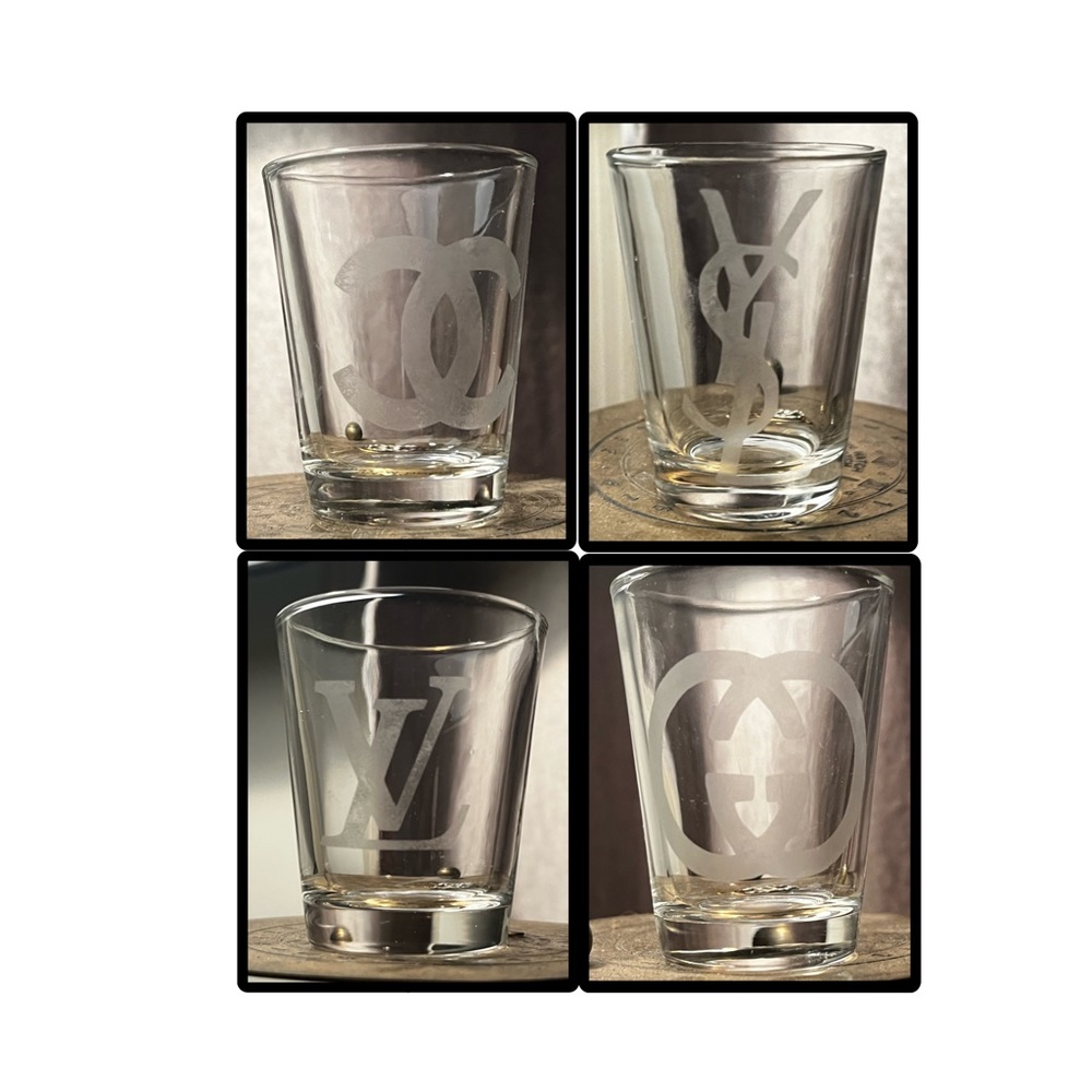 🌹Set of 4 Luxury Designer Etched Shot Glasses
